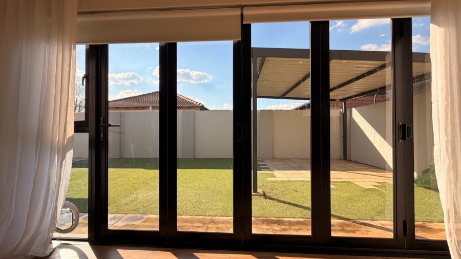 2 Bedroom Property for Sale in Waterberry Estate North West